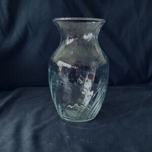 Clear Glass Flower Vase